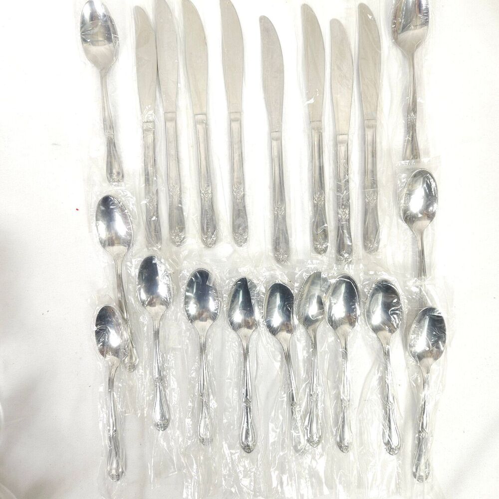 Vintage 22 Dinnerware Flatware Superior Steel USA - 8 Knives‎ & 14 Spoons Lot